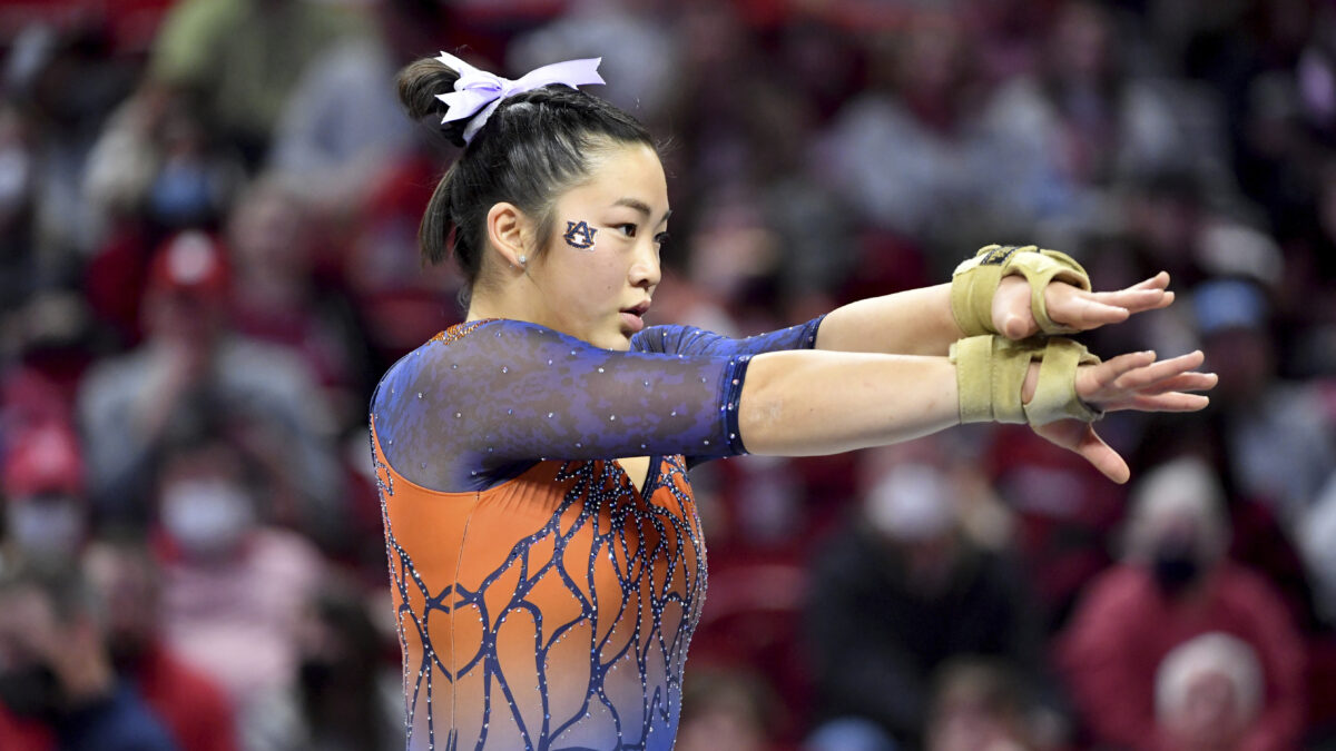 Auburn gymnastics moves on to Sweet Sixteen