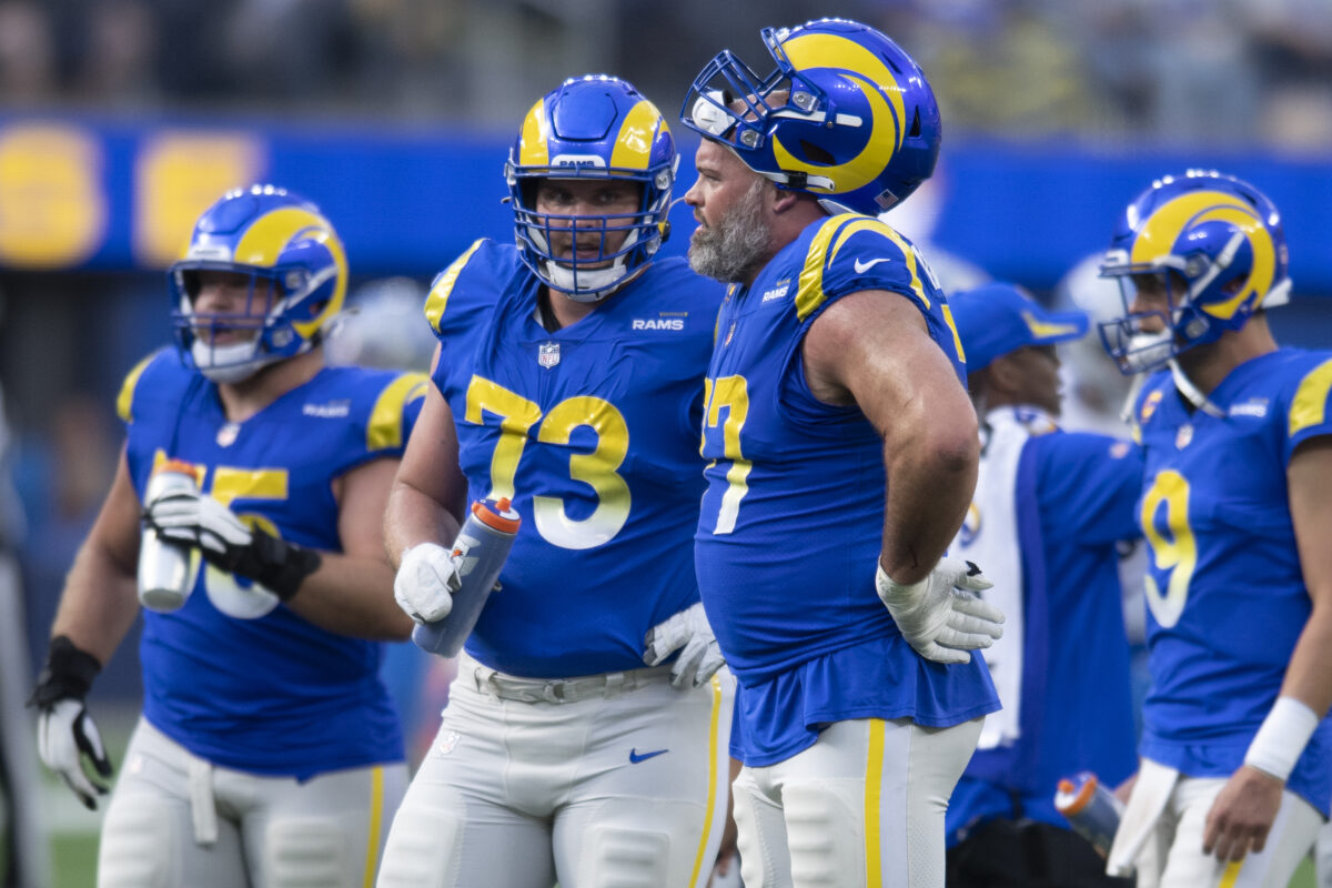 Look: Andrew Whitworth staying in shape, working out with Rams O-linemen