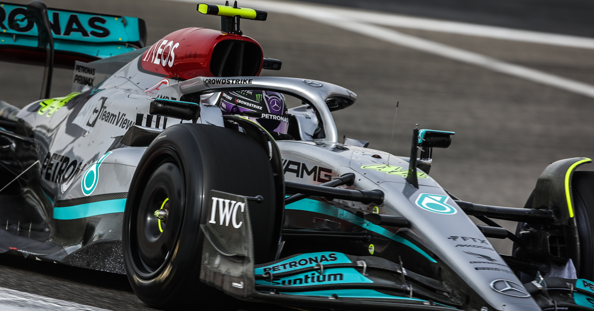 “Es bastante feo” Verstappen critica el auto de Mercedes