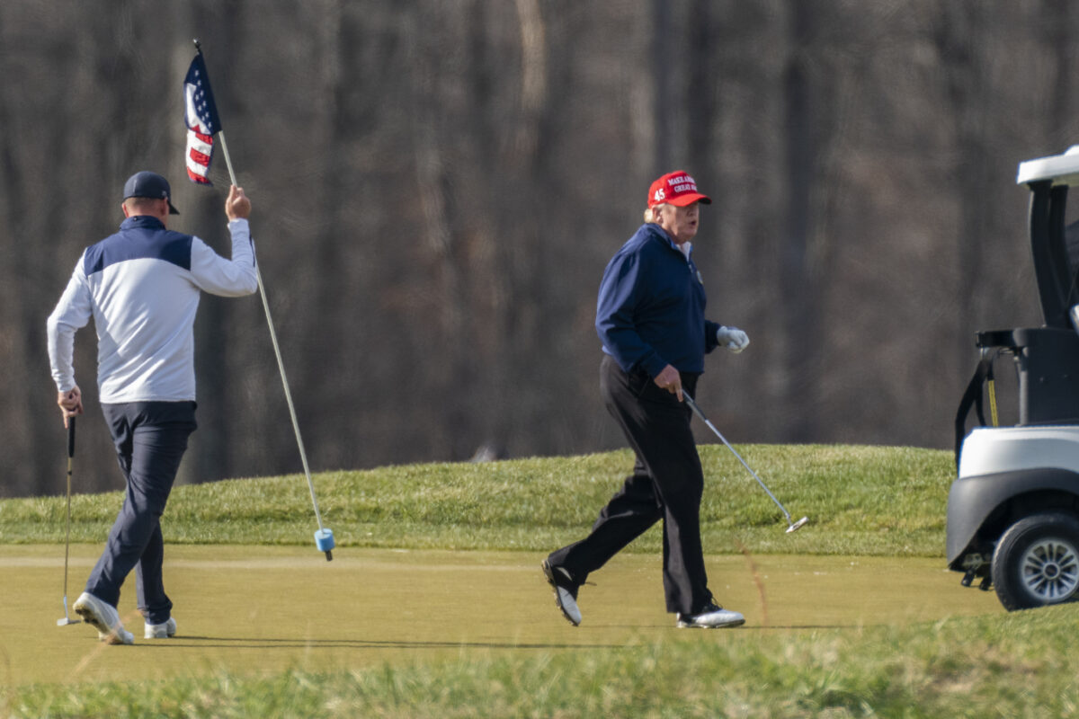 Tweet claims Donald Trump hit a hole-in-one before his Georgia rally. Some on Twitter have doubts.