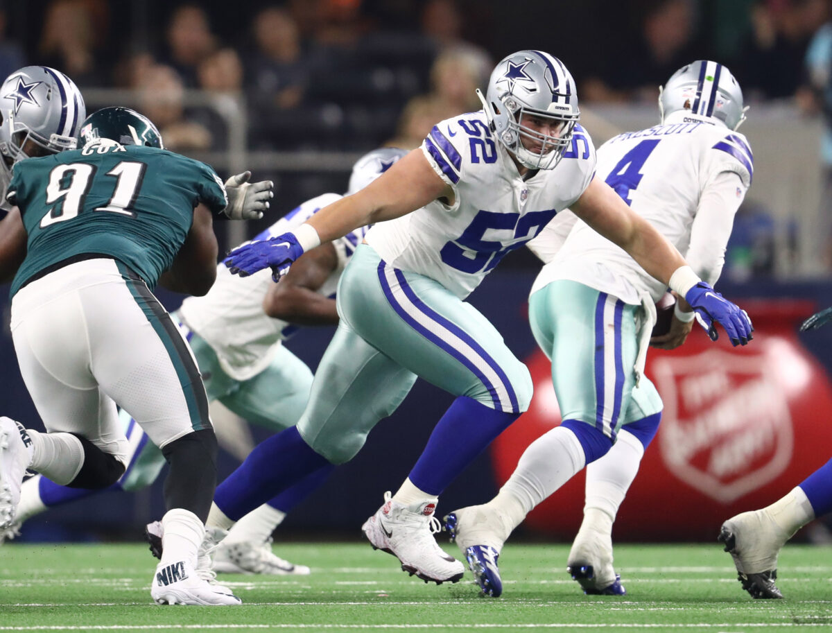 Cowboys G Connor Williams headed to Miami on 2-year deal