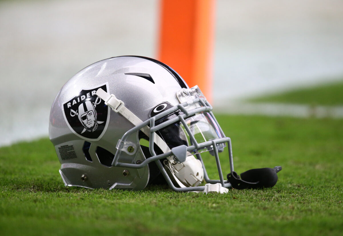 Raiders cut 5 players from offseason roster