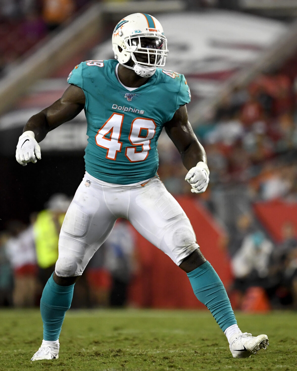 Report: Dolphins re-signing LB Sam Eguavoen to a one-year deal