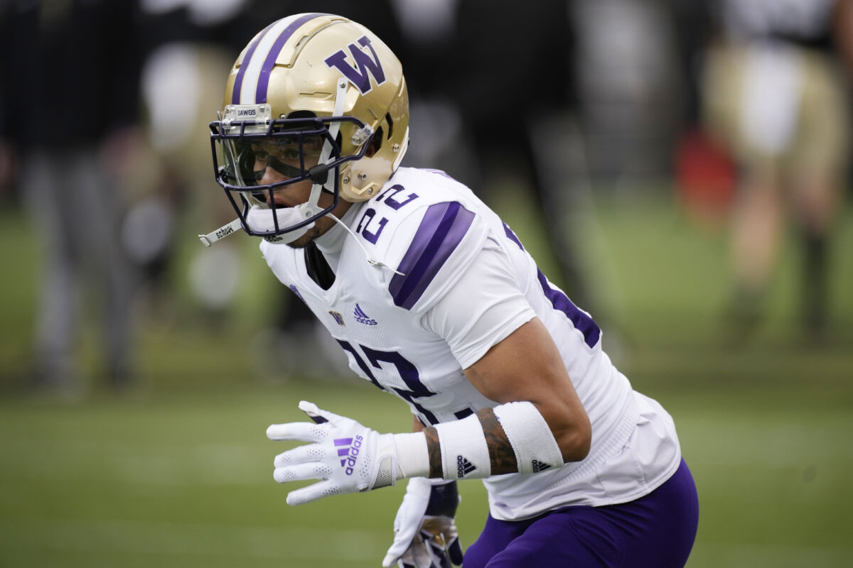 Eagles land an all Pac-12 CB, LB in Todd McShay’s latest mock draft
