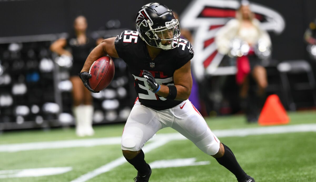 Projecting the Falcons’ starting lineups after recent signings