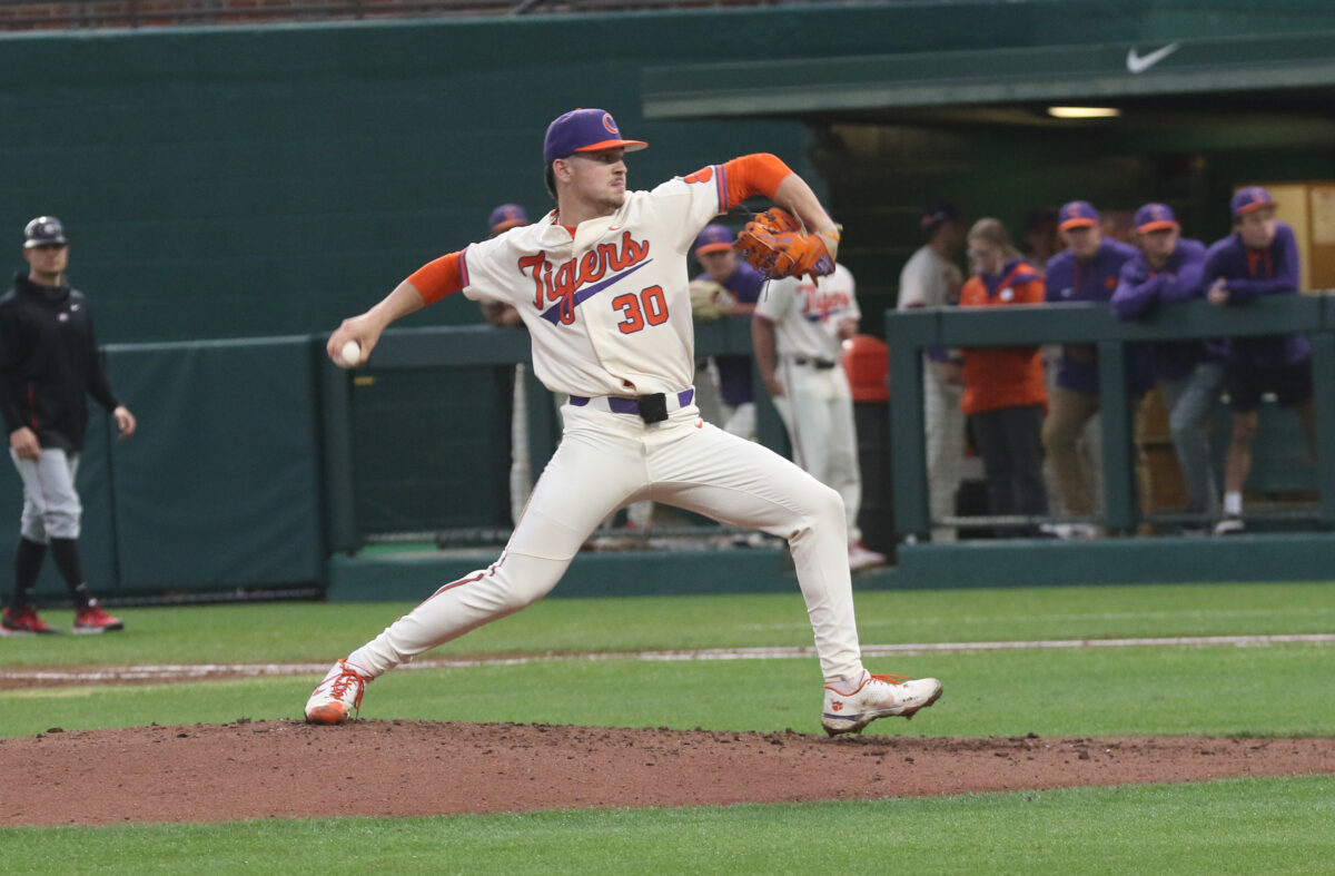 Clemson cruises to midweek win over Upstate