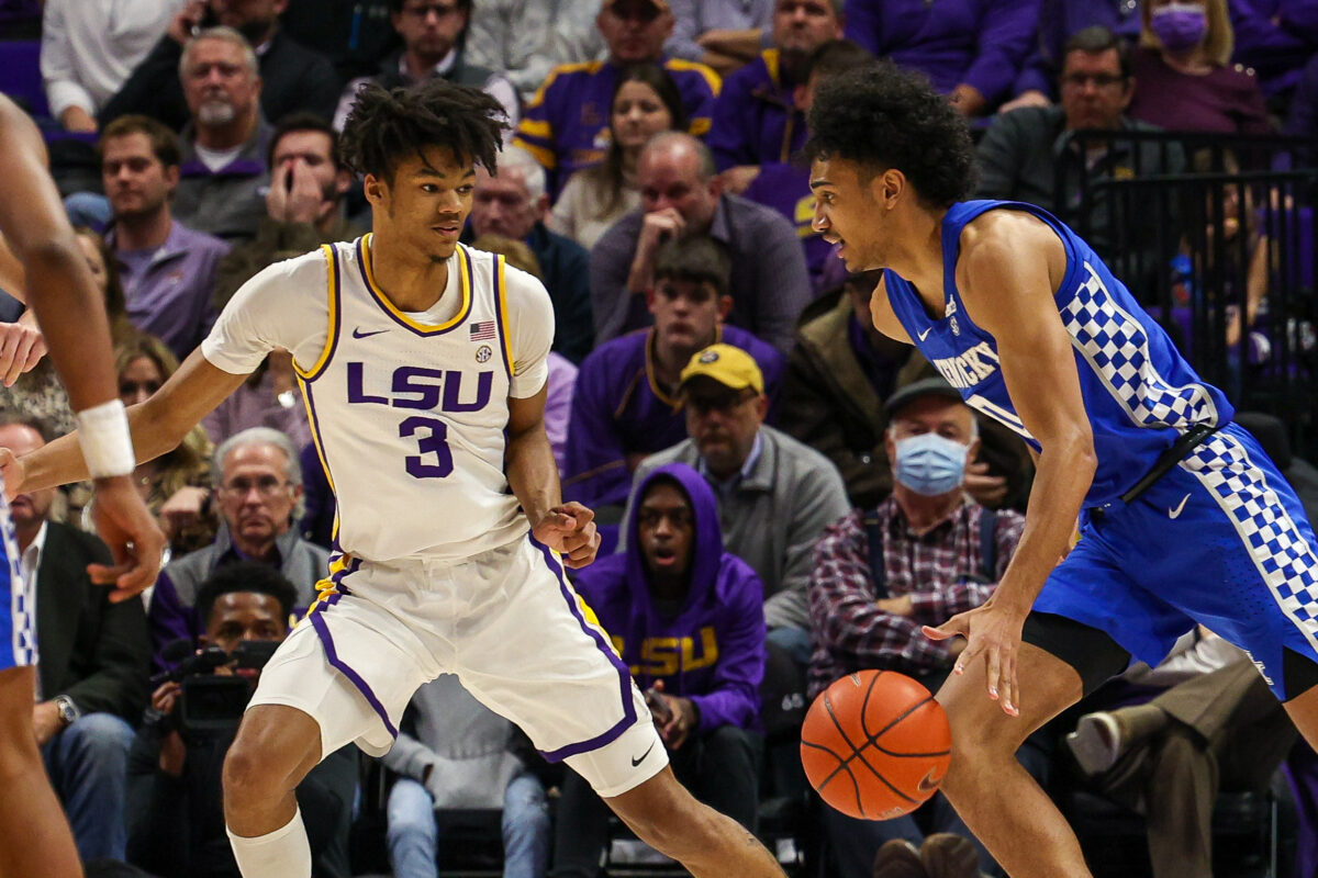 Transfer portal target from LSU visiting Florida basketball Saturday