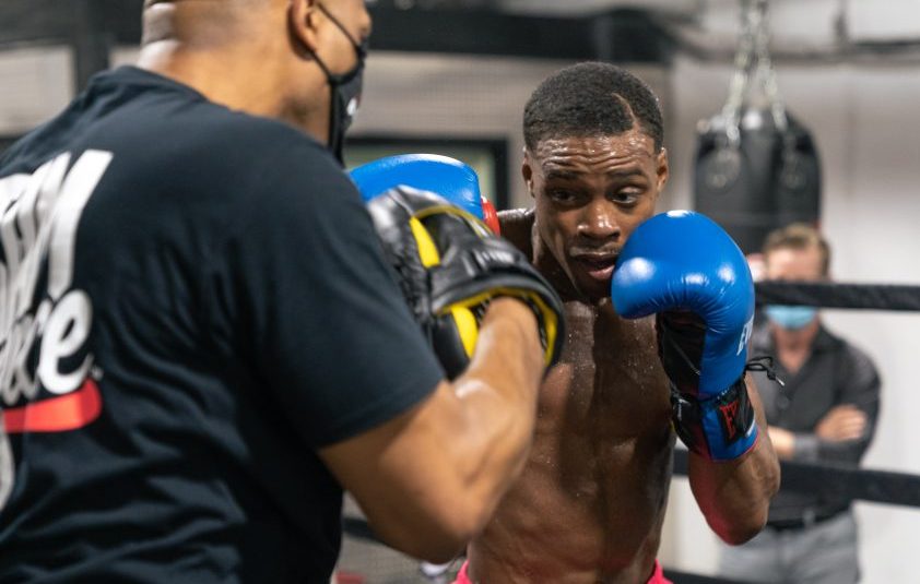 Fight Week: Errol Spence Jr., Yordenis Ugas set for Saturday showdown