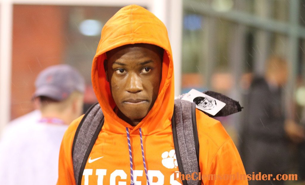 Henry reflects on the moment Clemson won him over as a 5-star recruit