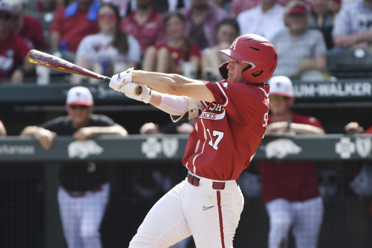 Diamond Hogs blast four home runs, take series from Mississippi State
