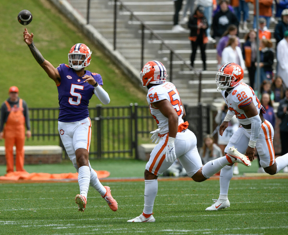 White team tops Orange in Clemson spring game