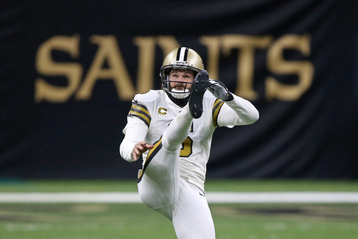 Breaking down new Dolphins P Thomas Morstead’s contract