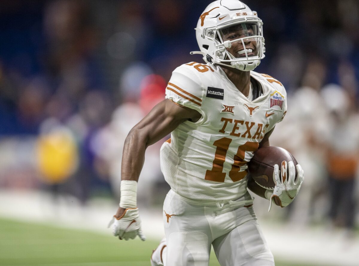 Each Texas player that has entered the transfer portal this week