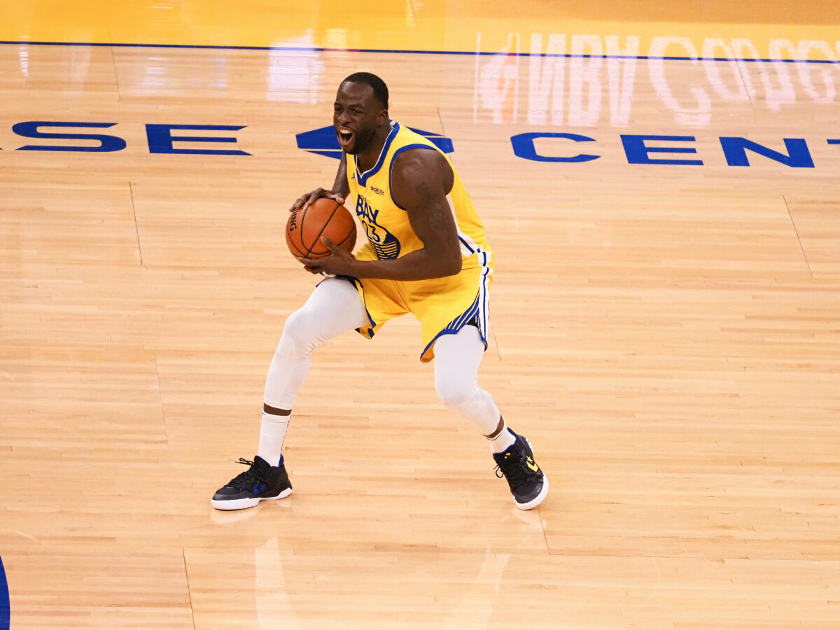Steve Kerr gives great praise to Draymond Green after playoff win