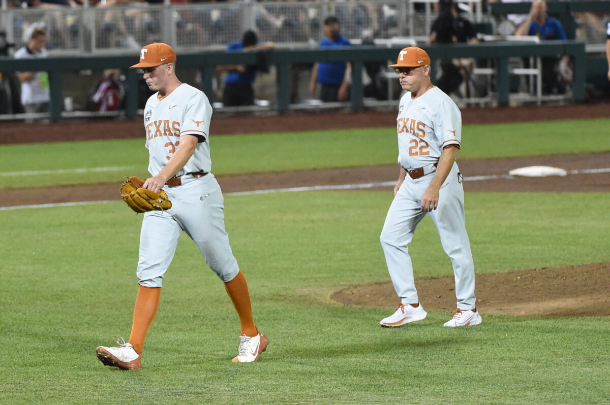 No. 8 Oklahoma State outlasts No. 10 Texas in an 8-6 thriller