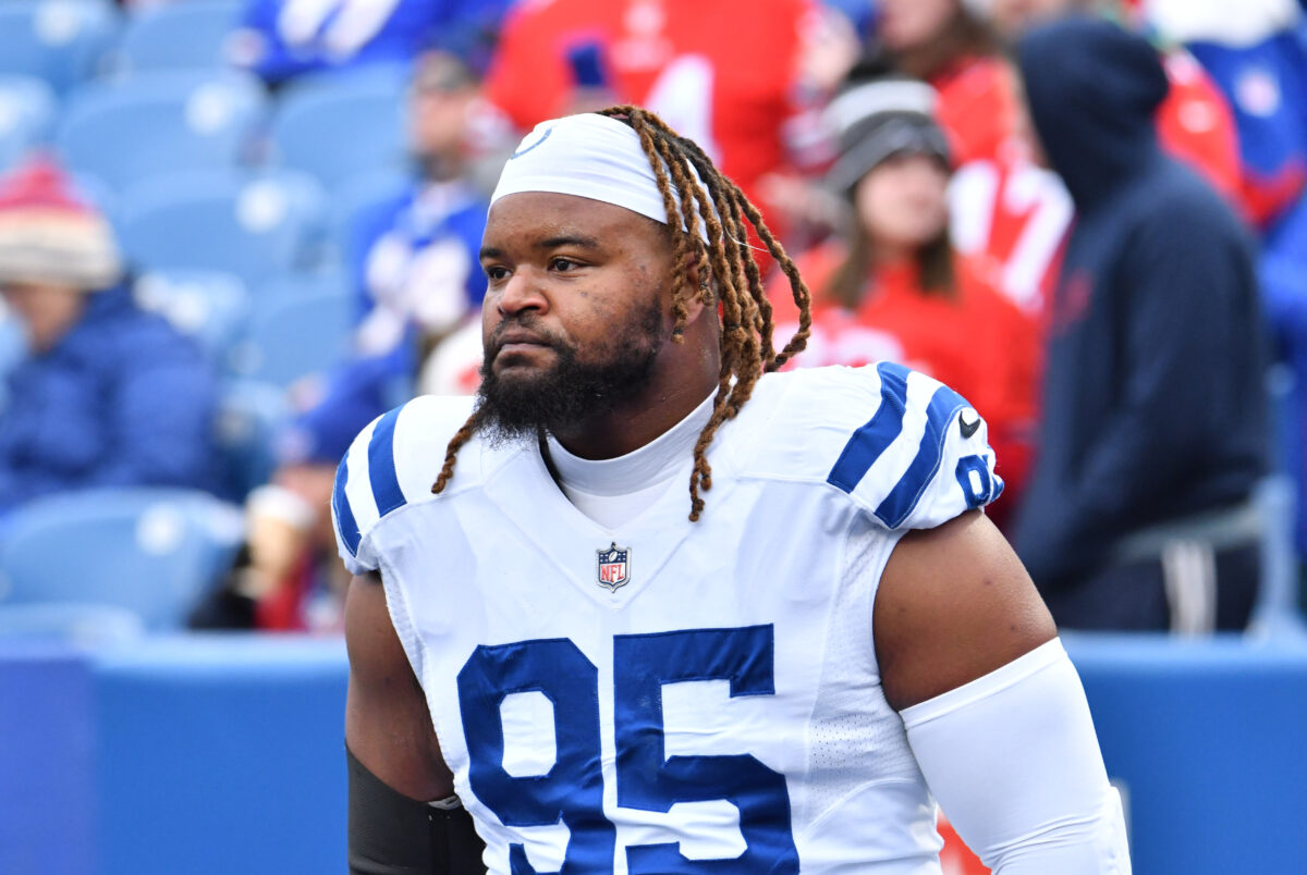 Colts free agent DT Taylor Stallworth to visit Chiefs