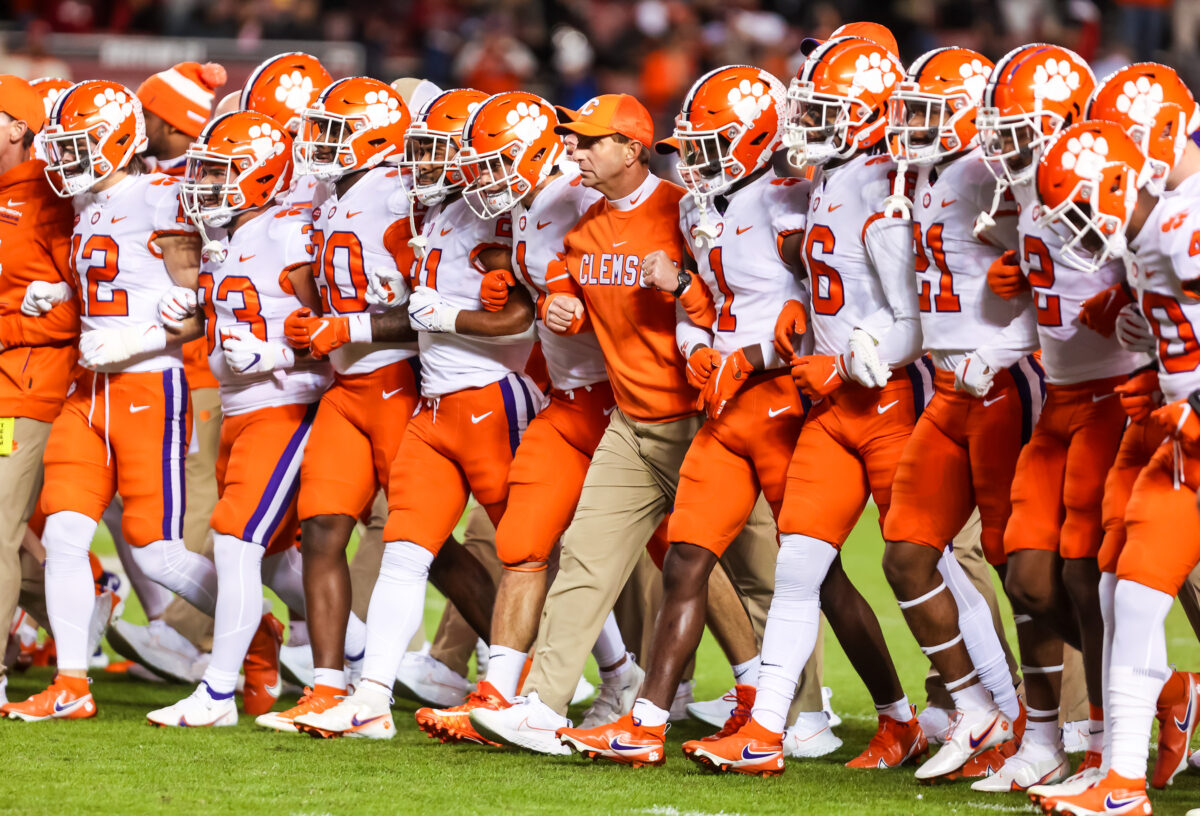 Clemson adds four-star edge defender to 2023 class