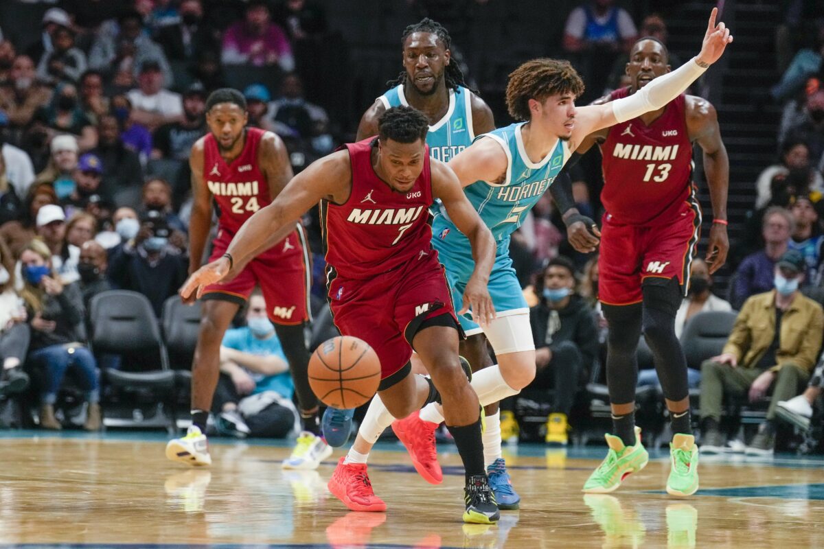 Charlotte Hornets at Miami Heat odds, picks and predictions