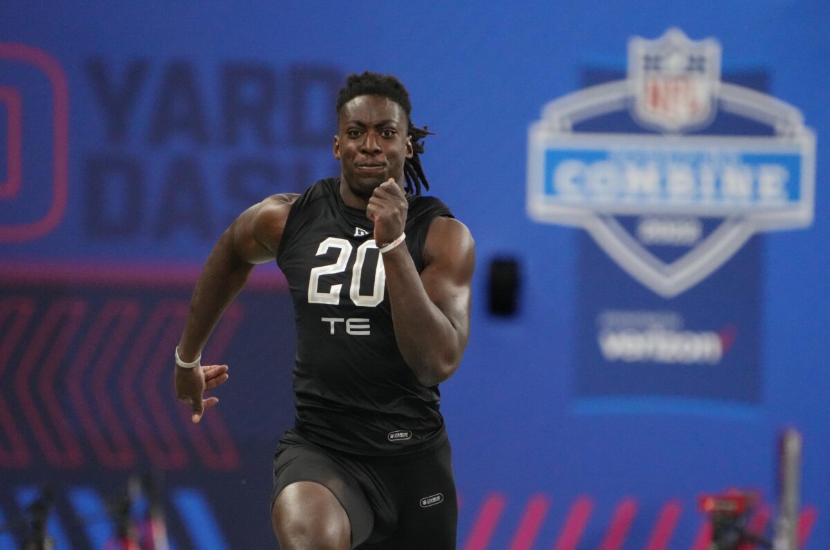 News and Notes: More mocks, prospects, and visits; how a Cowboys scout changed draft; loss of a legend