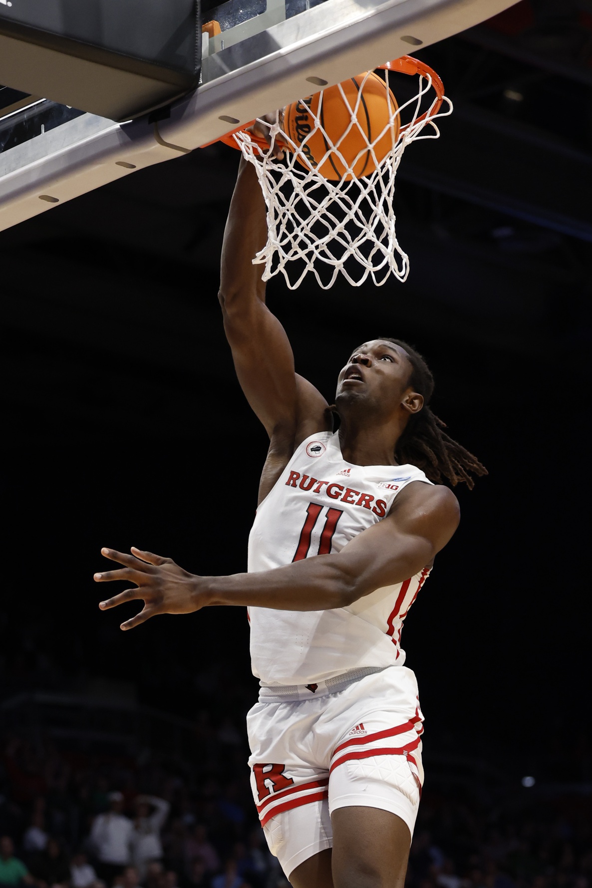 Rutgers basketball’s Cliff Omoruyi hosting on-campus shoe drive