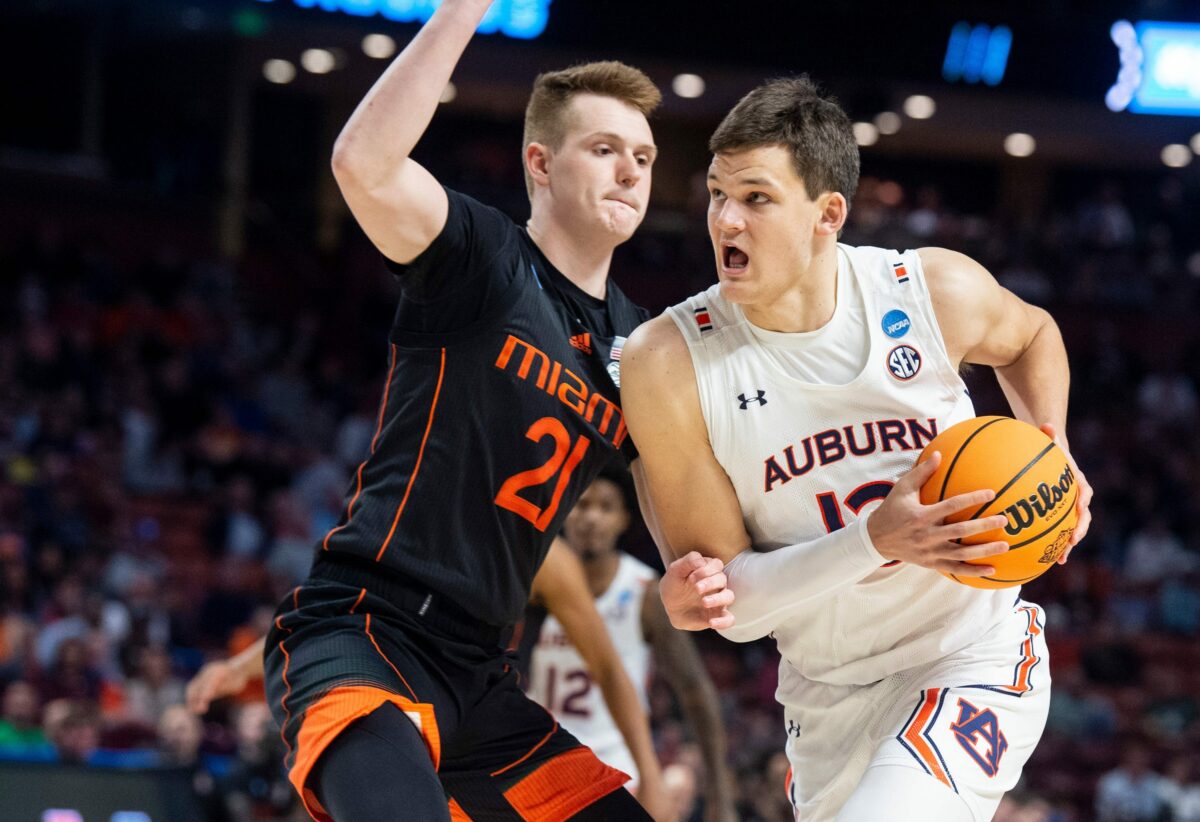 Auburn sophomore Walker Kessler to enter NBA draft, hire agent