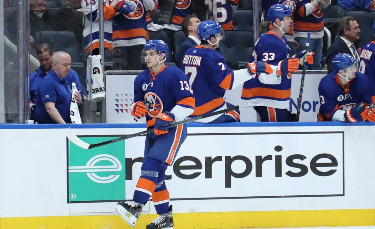 New York Islanders at New Jersey Devils odds, picks and prediction