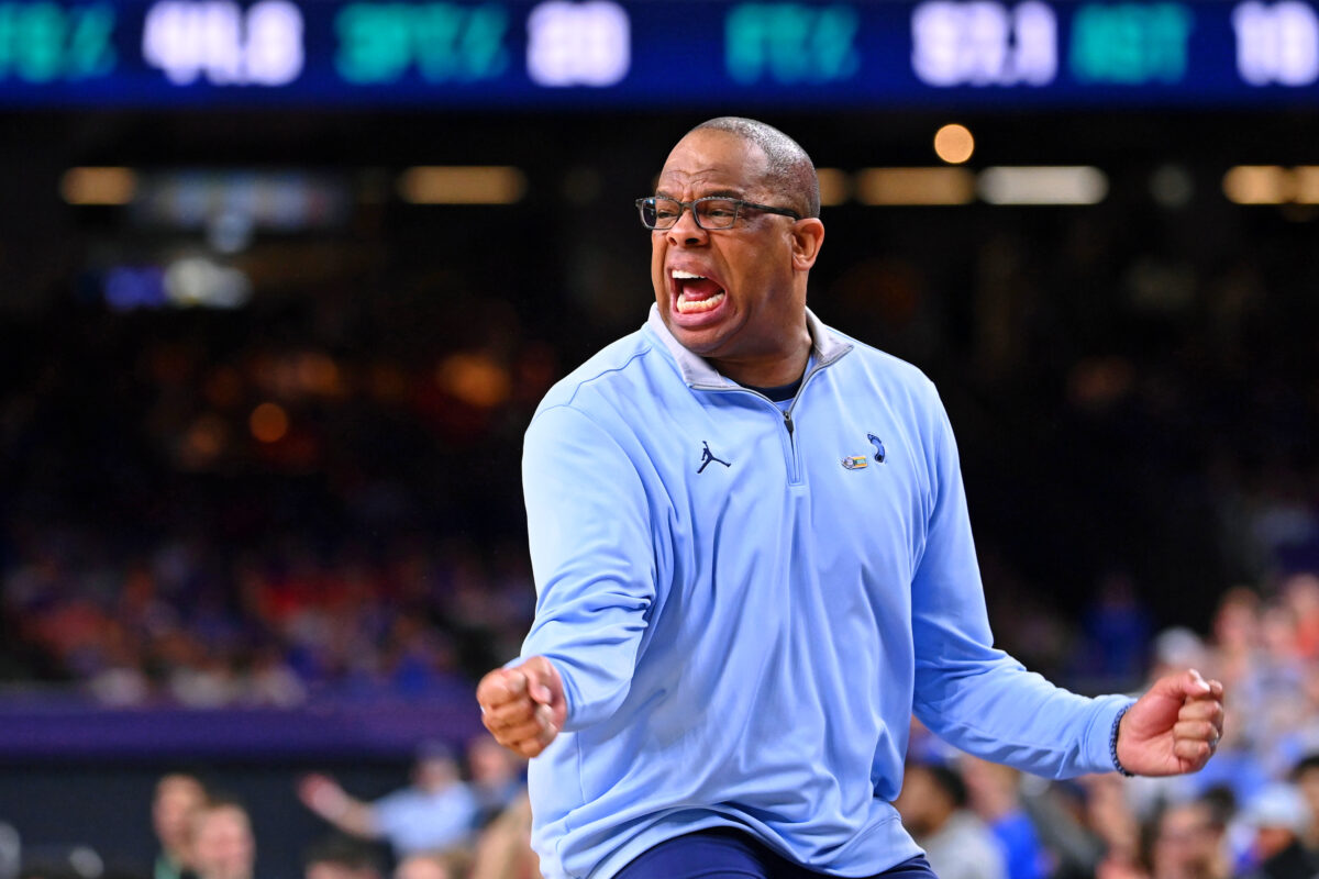 Hubert Davis becomes fifth head coach to reach title game in first season