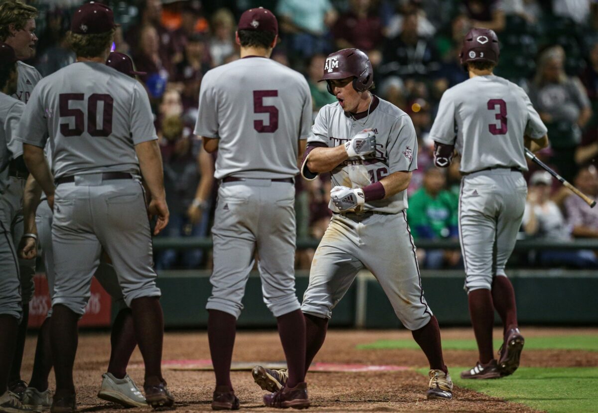 Aggies score early, blast Dallas Baptist 14-1