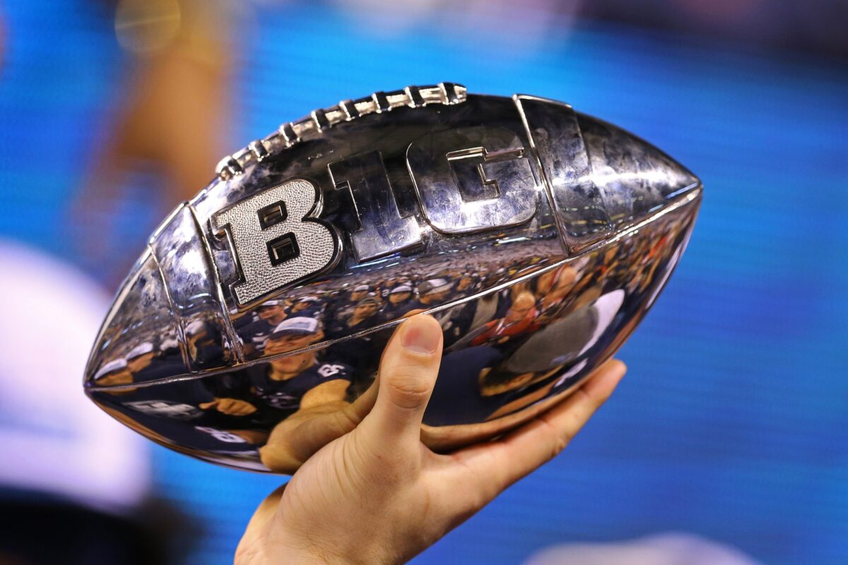 Big Ten keeping football championship in Indianapolis
