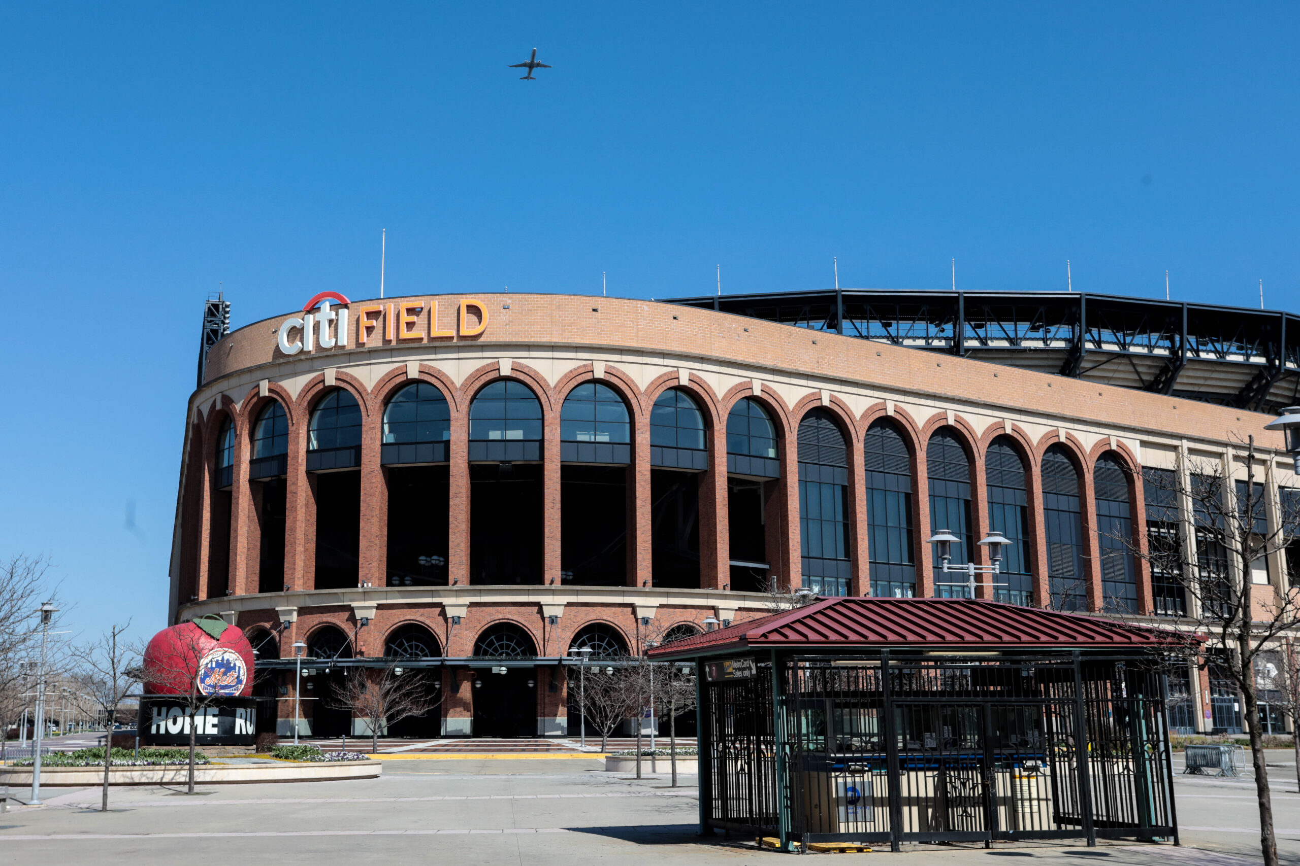 Mets partner with Caesars to open sportsbook at Citi Field this season