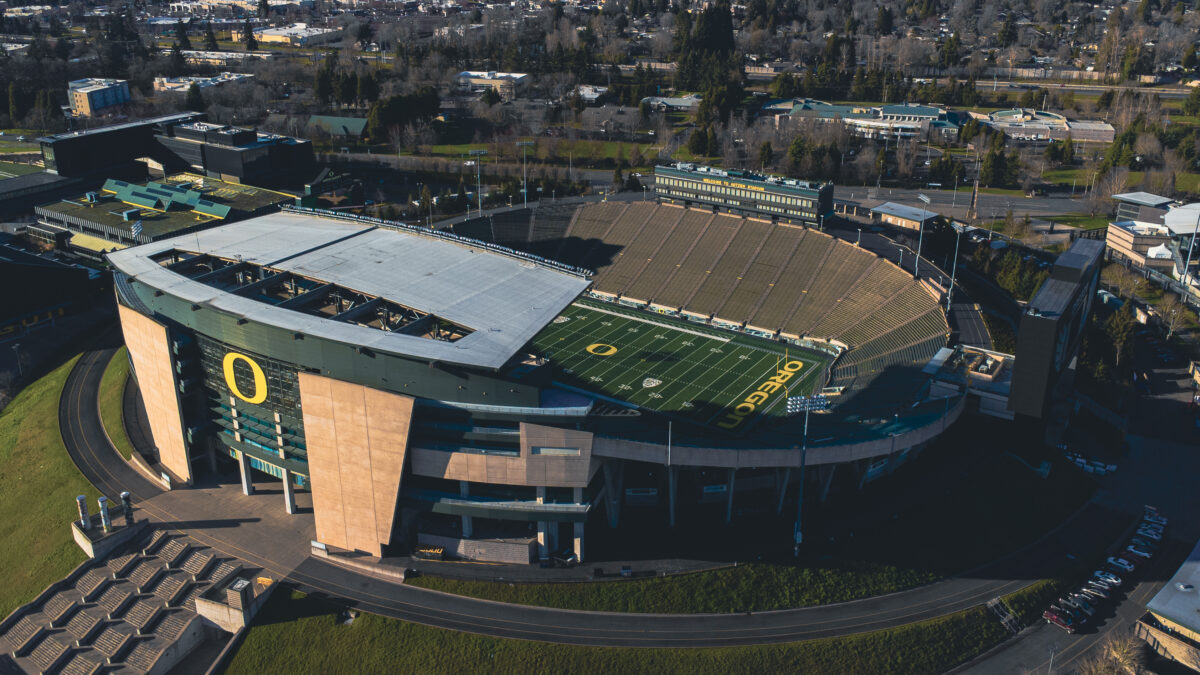 Recruiting Party: Updated list of prospects coming to Eugene for Oregon Ducks spring game