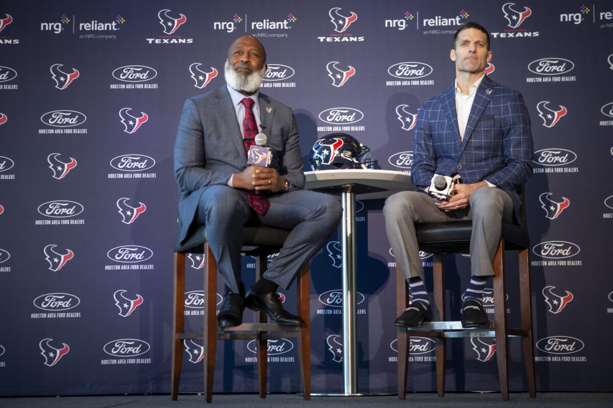 Texans had talks of returning for third Round 1 pick in 2022 NFL draft