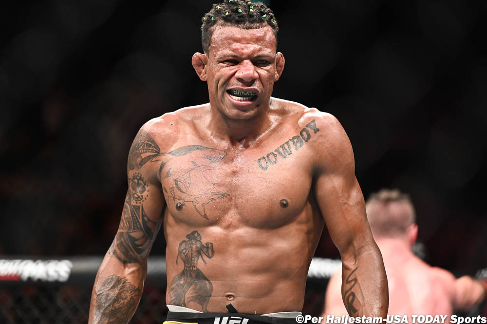 Alex ‘Cowboy’ Oliveira parts ways with the UFC after 22 appearances