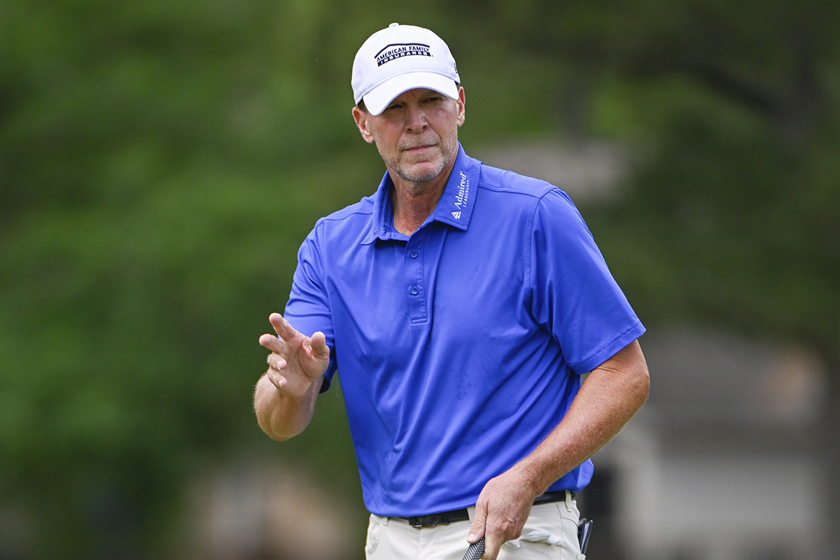 Steve Stricker co-leads Insperity Invitational in first round since major health scare five months ago