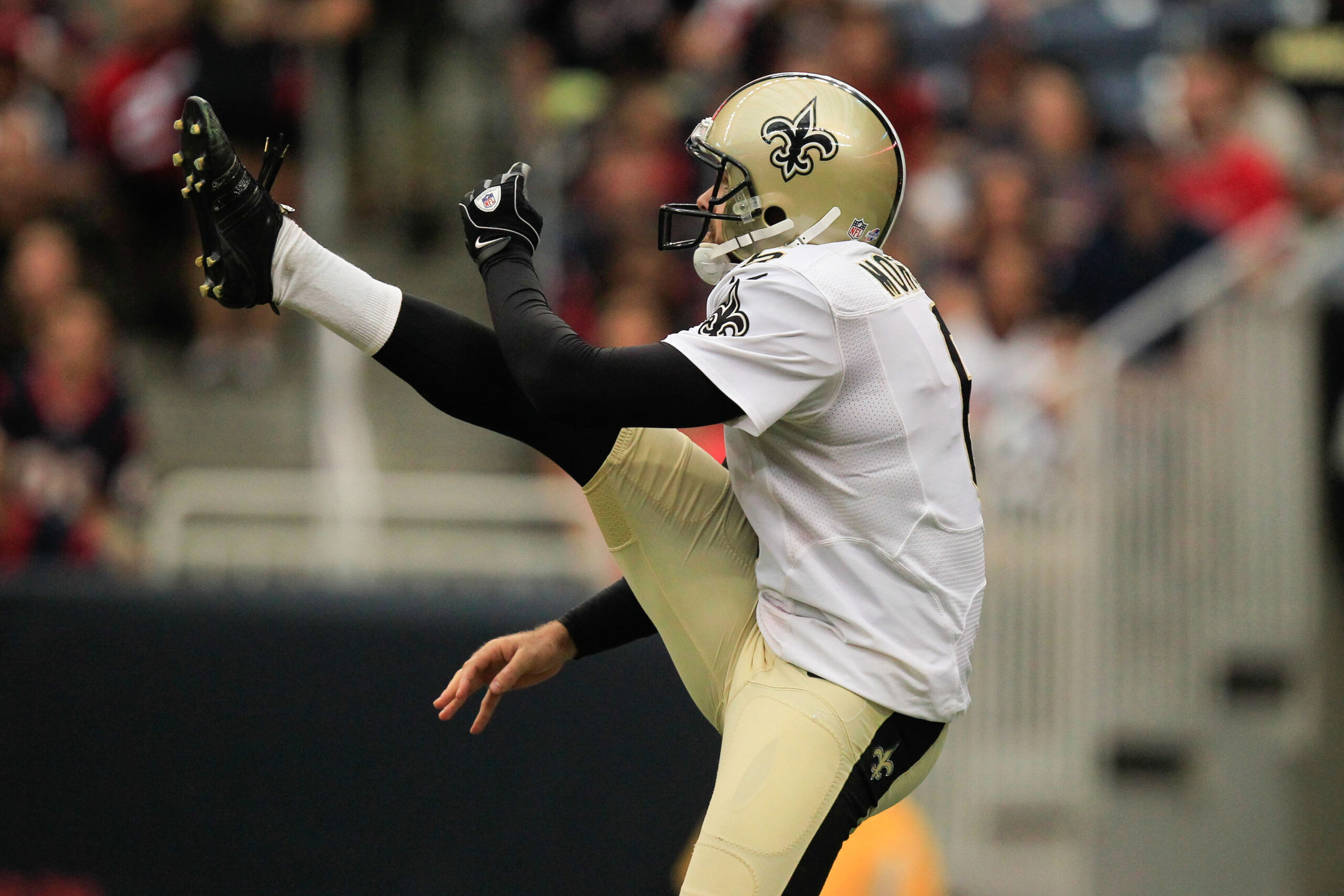 Former Saints punter Thomas Morstead visiting Miami Dolphins