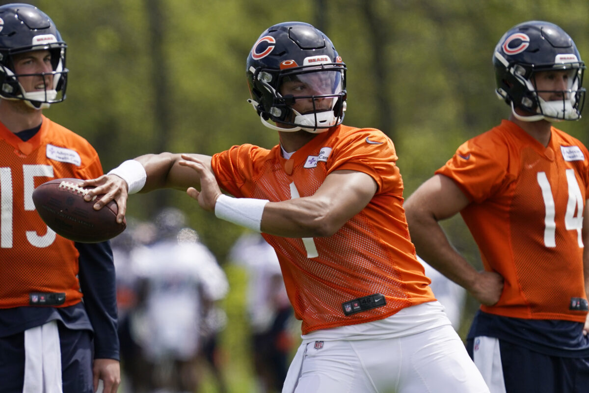 Bears’ Justin Fields proving to be better than advertised, says Lucas Patrick