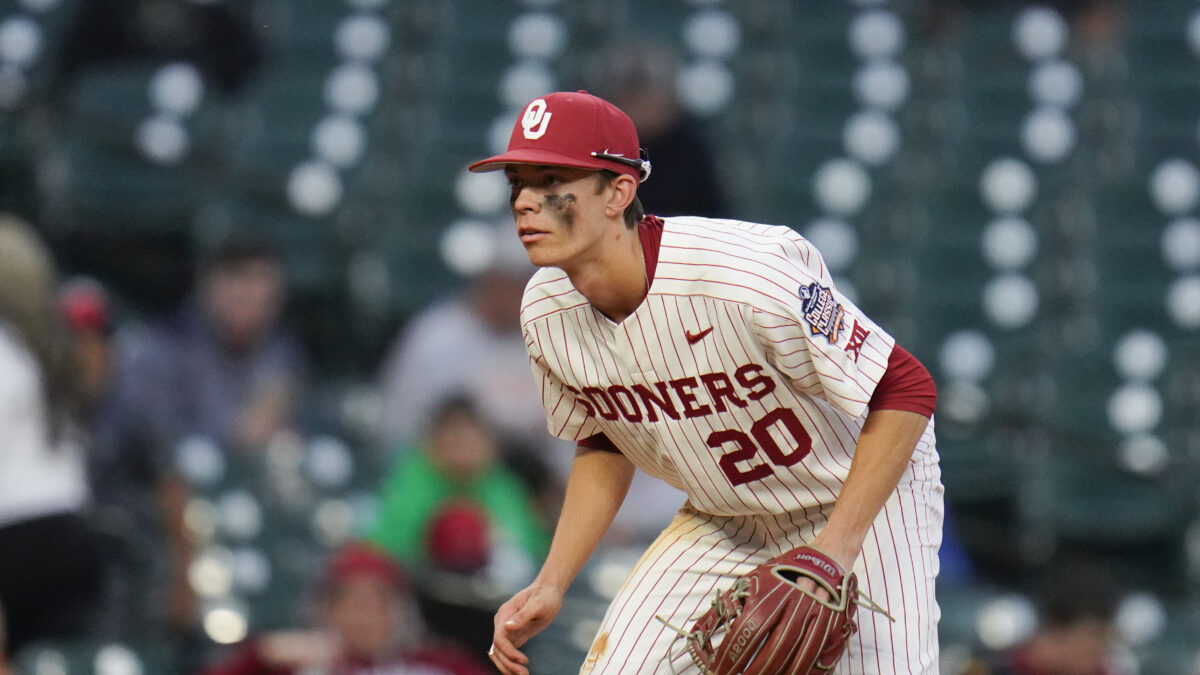 Sooners survive late West Virginia rally, will move on to face Texas Tech