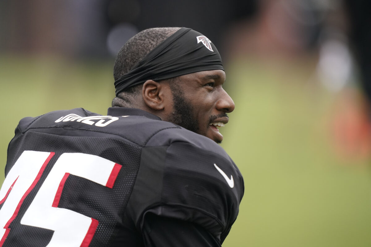 Falcons recap: Deion Jones out, Avery Williams moving to RB