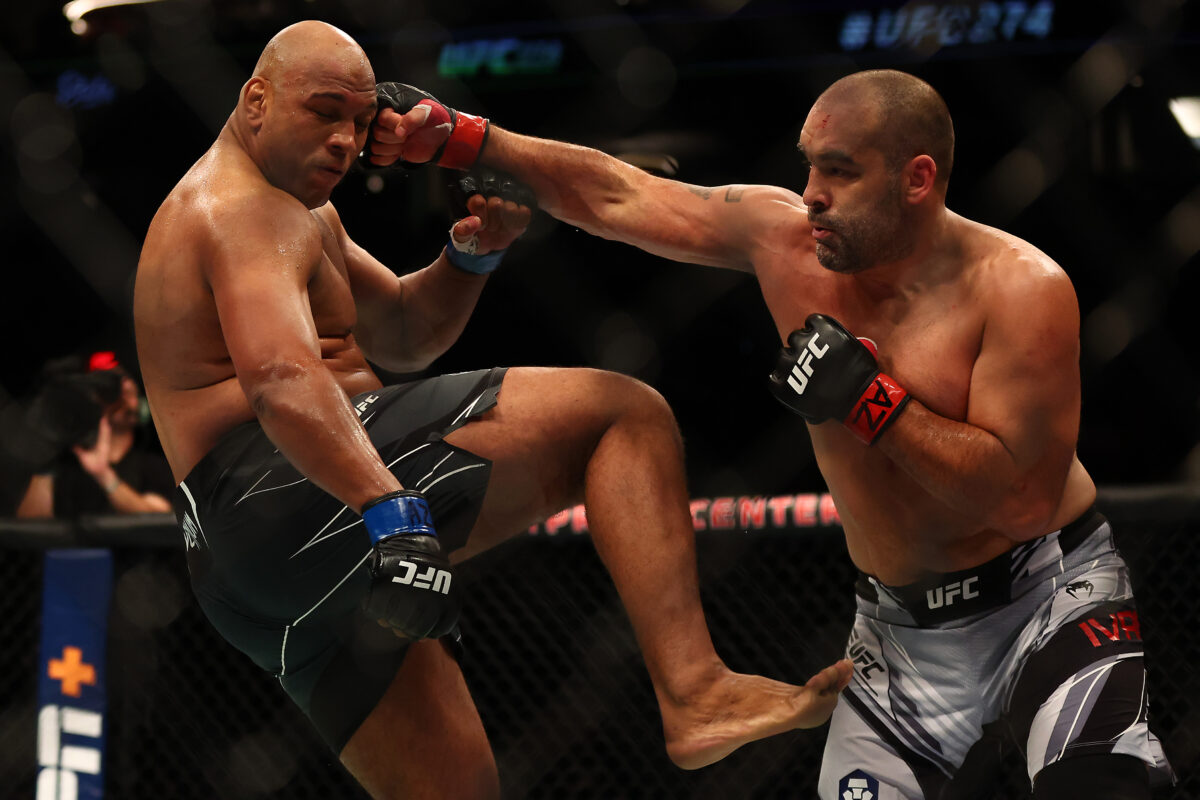 Blagoy Ivanov def. Marcos Rogerio de Lima at UFC 274: Best photos