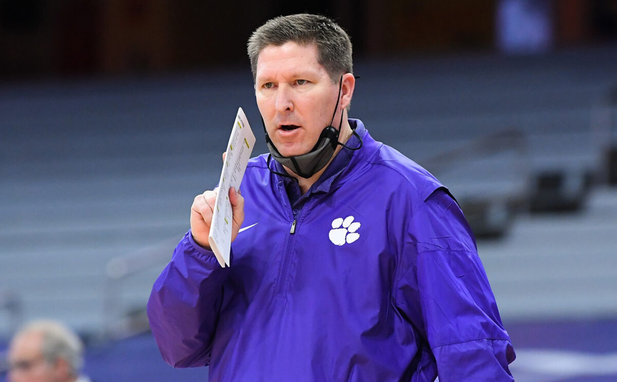 Is Clemson basketball still active in the transfer portal?