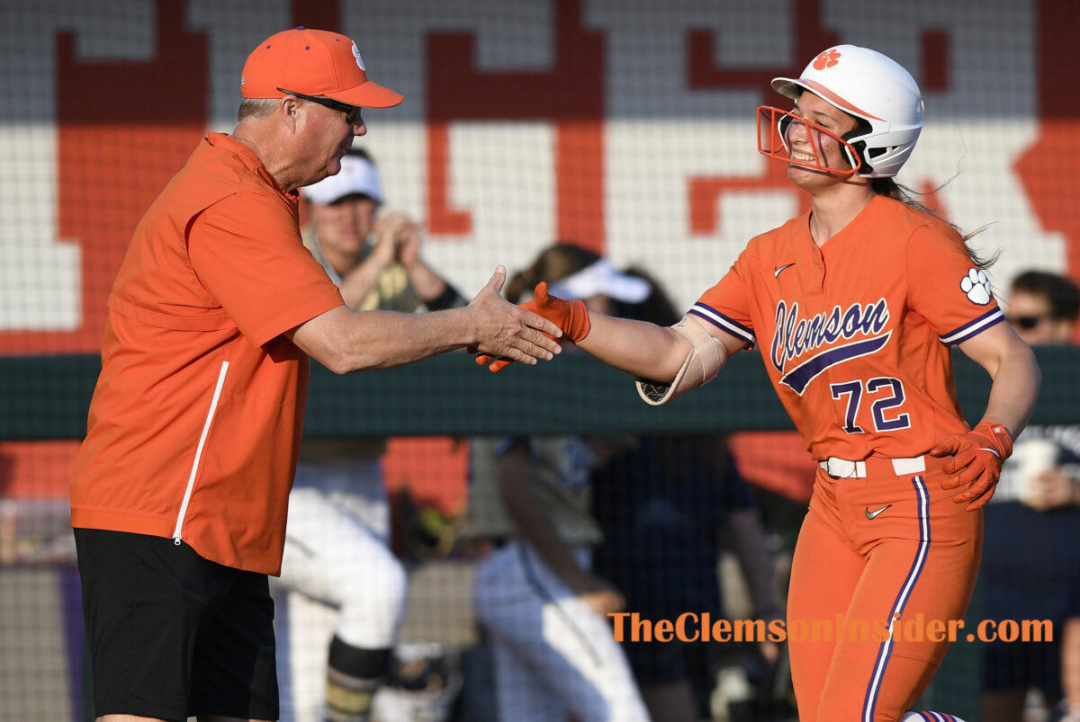 Clemson softball ‘coming out with fire,’ hopes to ‘put on a great show’ in first-ever Clemson Regional
