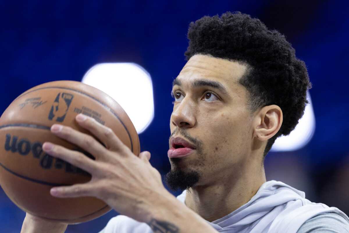 Sixers guard Danny Green out for rest of Game 6 vs. Heat due to knee injury