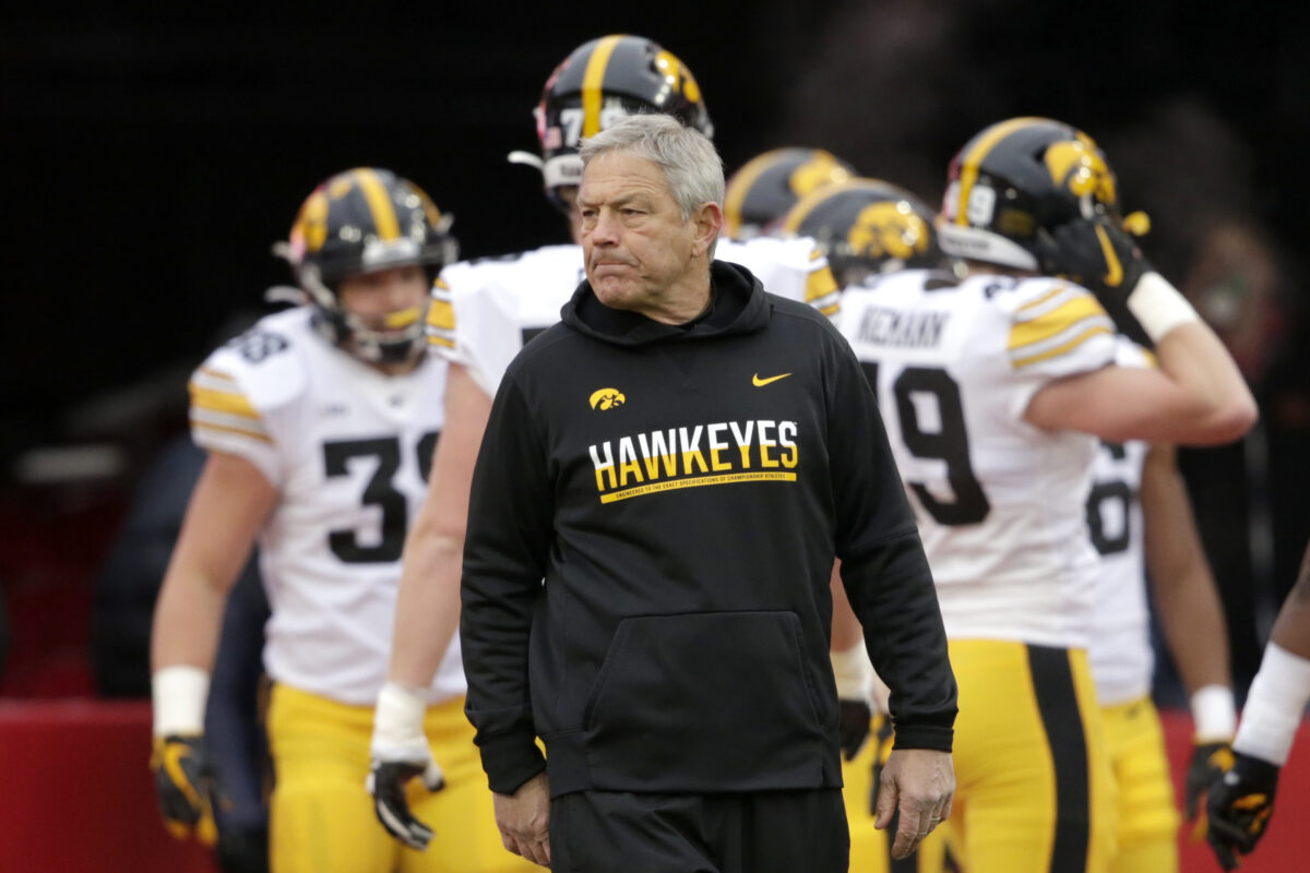 247Sports says Iowa Hawkeyes have the largest difference in best, worst-case scenarios in 2022