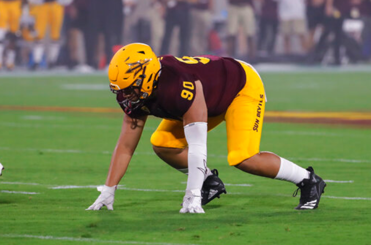 Standout DL from Arizona State to visit Oregon Ducks weighing potential transfer, NIL deal