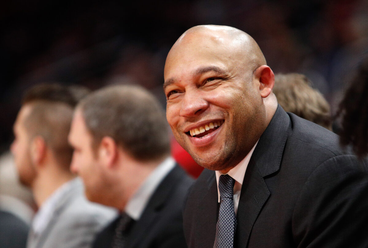 Darvin Ham appears to be the favorite to coach the Lakers. Here’s why he’s the ideal candidate