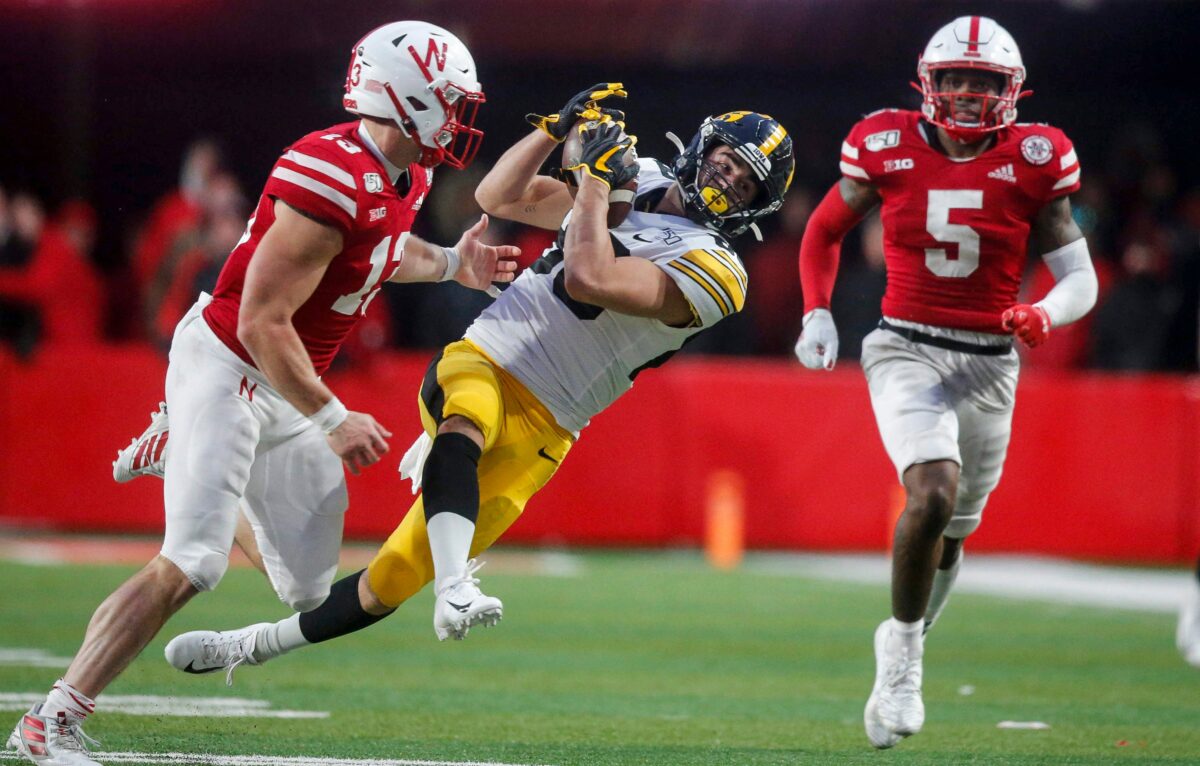 Best photos of Nico Ragaini’s Iowa Hawkeyes career entering 2022