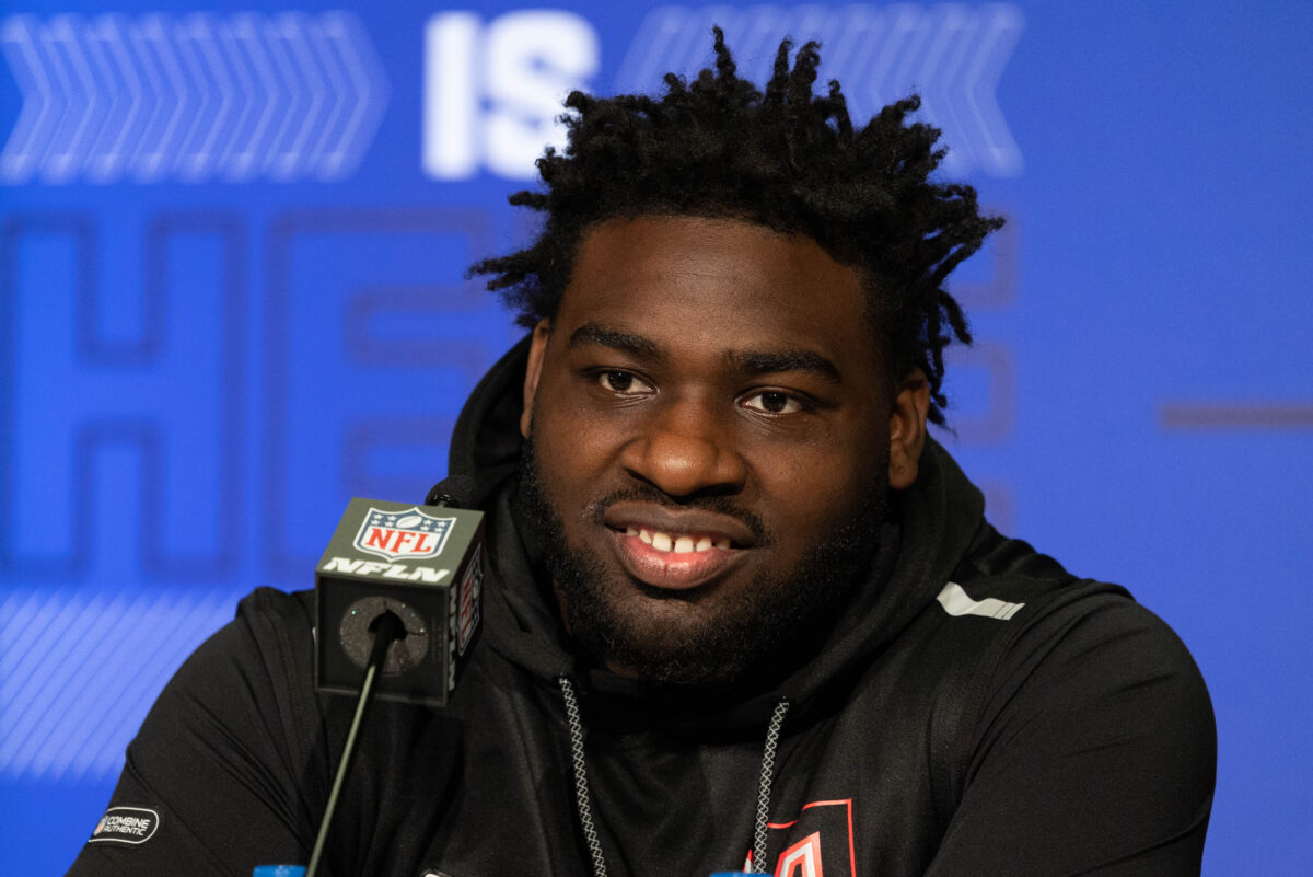 Devonte Wyatt becomes first NFL draft first-rounder to sign rookie contract