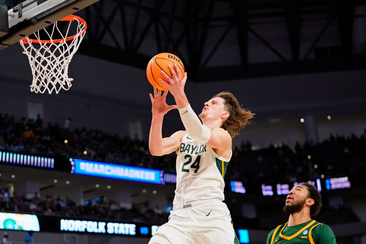 Matthew Mayer to withdraw from NBA draft, transfer from Baylor