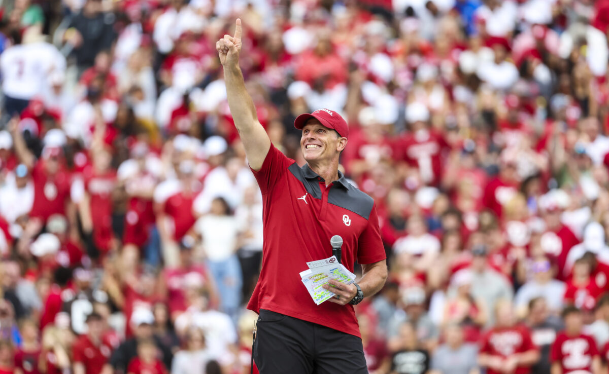 Where did the Oklahoma Sooners land  in USA TODAY Sports latest 2022 power rankings?