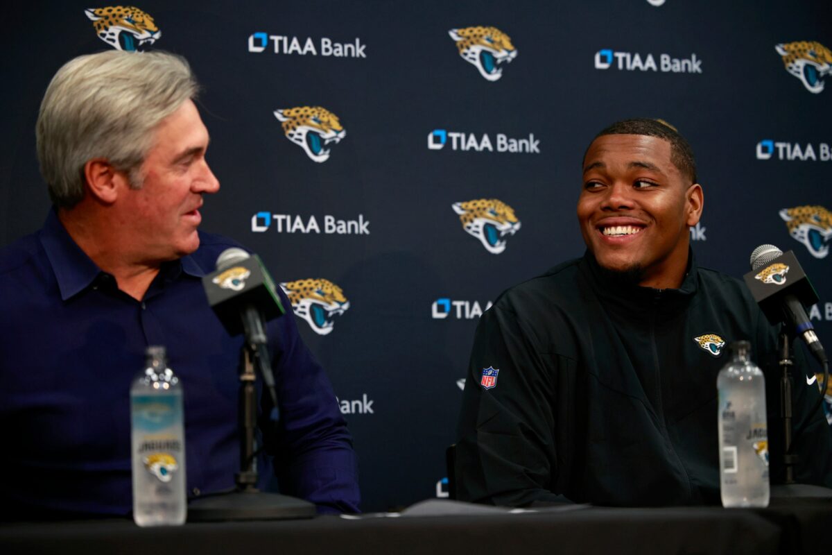 Jaguars agree to terms with No. 1 selection Travon Walker for rookie contract